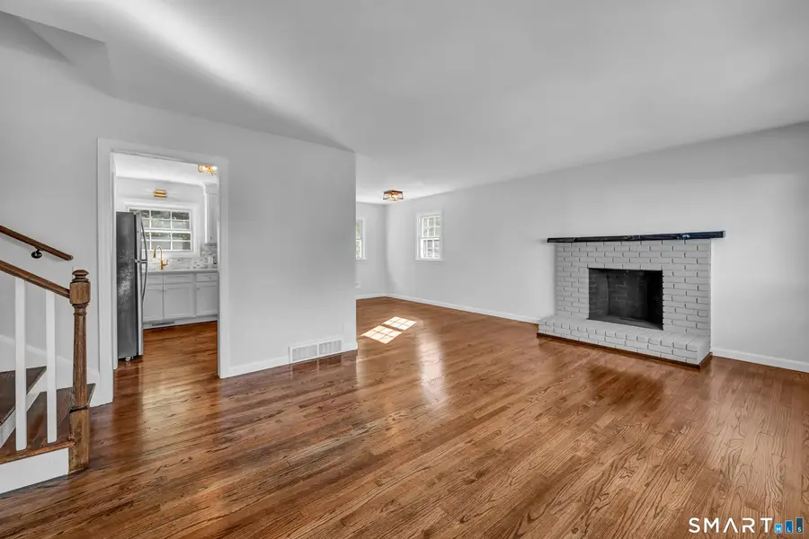 11 Skyline Drive, Danbury, CT 06810 - #2