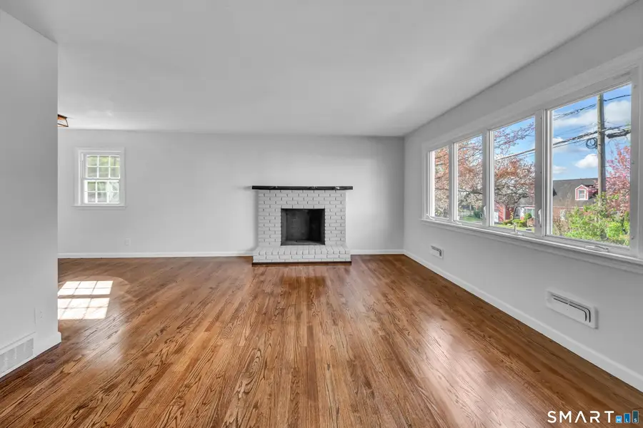 11 Skyline Drive, Danbury, CT 06810 - #3