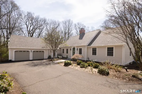 122 Crest Road, Middlebury, CT 06762