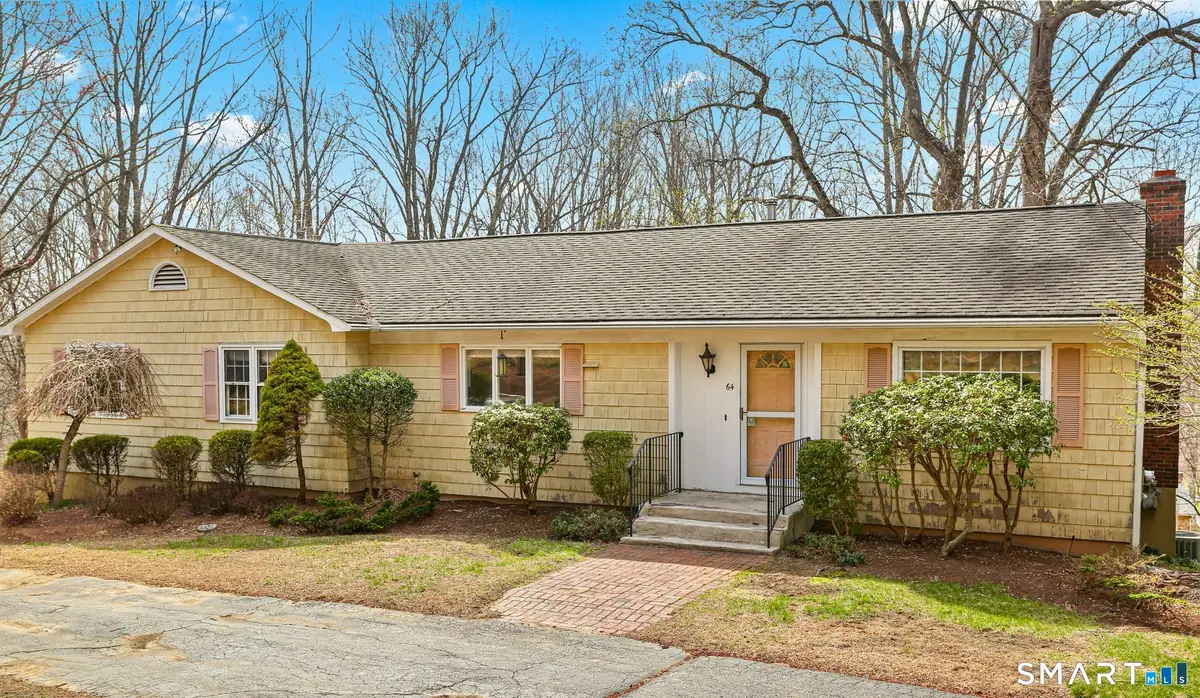 64 Mariner Circle, Trumbull, CT 06611 - #1