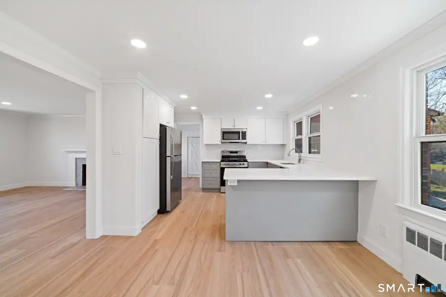 141 Colony Avenue, Trumbull, CT 06611 - #2