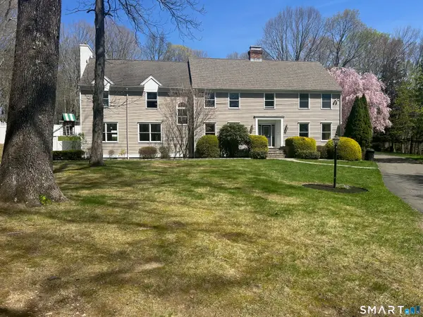 35 Aarons Court, Ridgefield, CT 06877