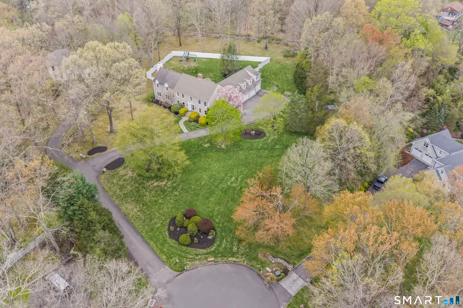 35 Aarons Court, Ridgefield, CT 06877 - #2