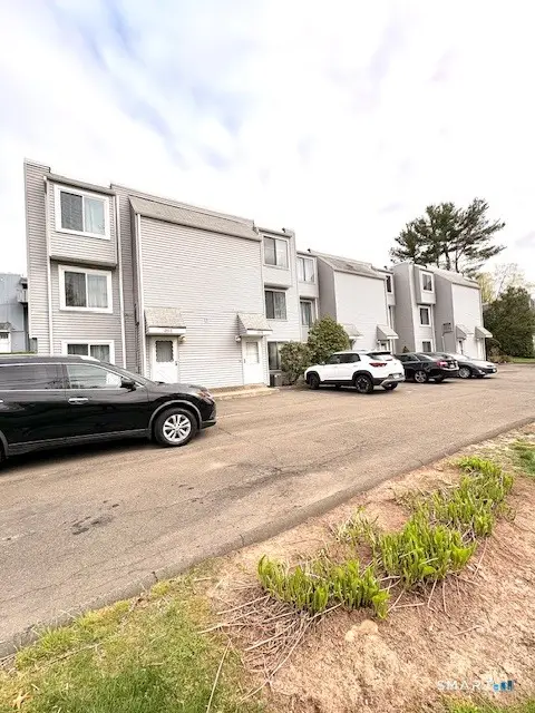 203 Thompson Street #E, East Haven, CT 06513 - #3