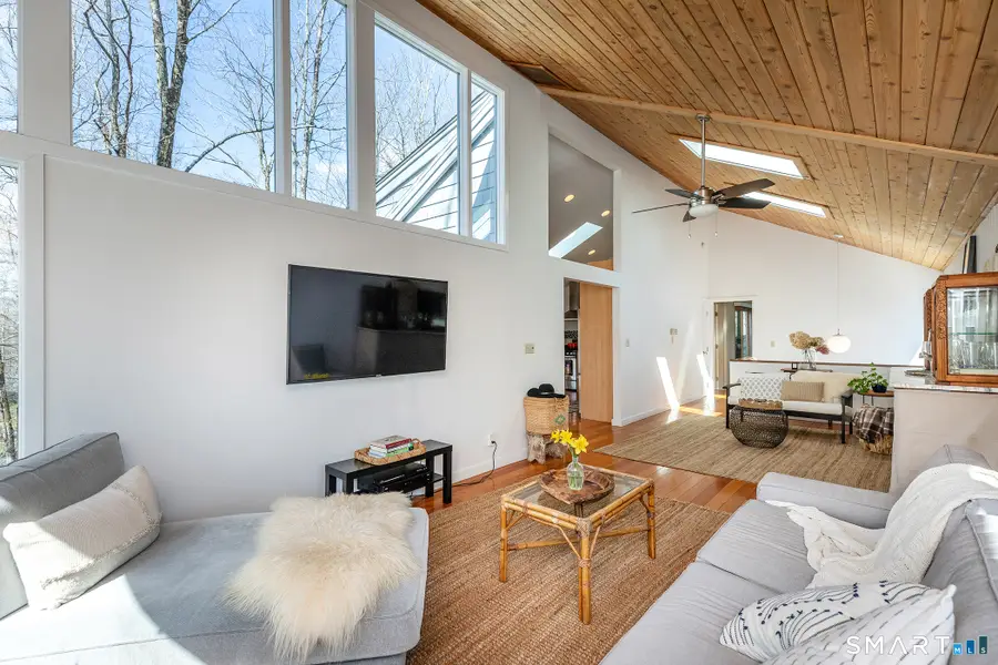 40 Interlaken, Lakeville, CT 06039 - #3