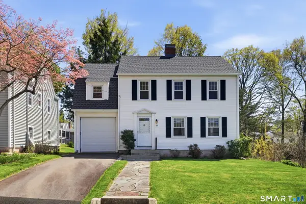 69 Warwick Street, West Hartford, CT 06119