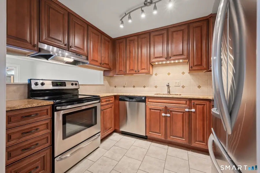 20 Dutton Place Way #20, Glastonbury, CT 06033 - #2