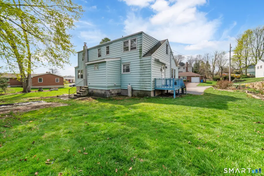 7 Hamburg Street, Shelton, CT 06484 - #3