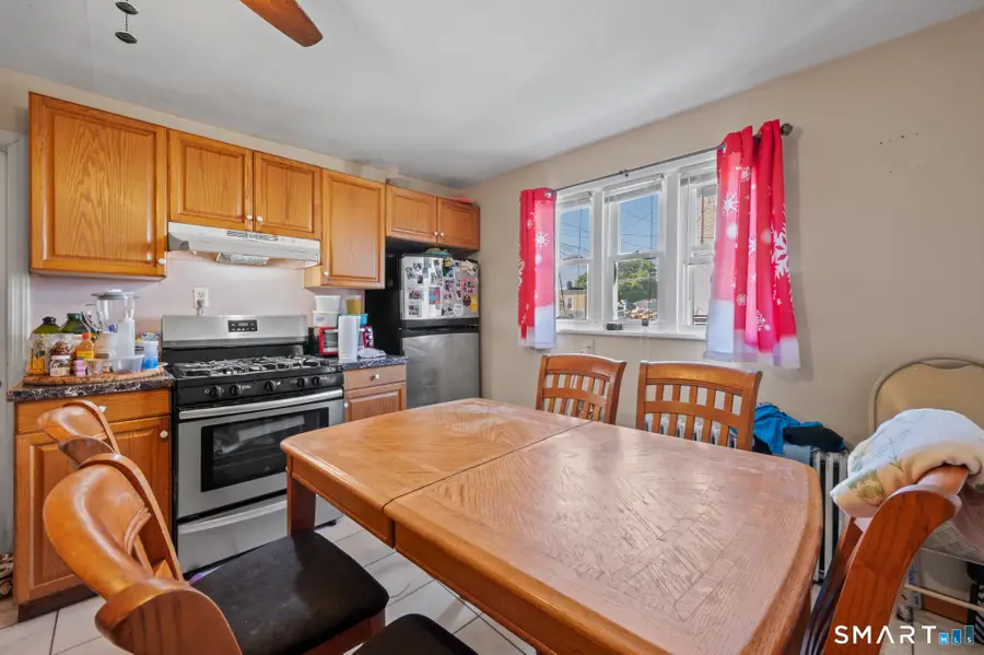 380 Harlem Avenue, Bridgeport, CT 06606 - #2
