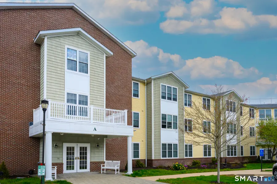 2590 Gold Star Highway #106, Old Mystic, CT 06355 - #2