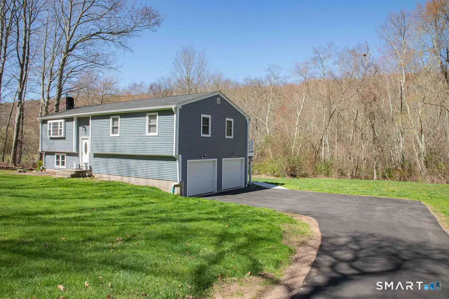 27 Old Skinner Street, East Hampton, CT 06424 - #3