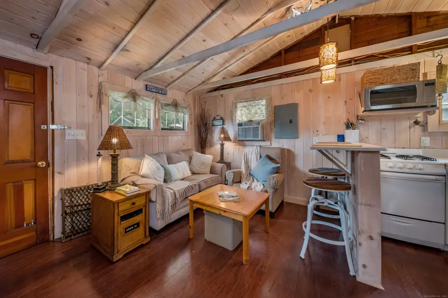 92 Fourth Avenue, Madison, CT 06443 - #3