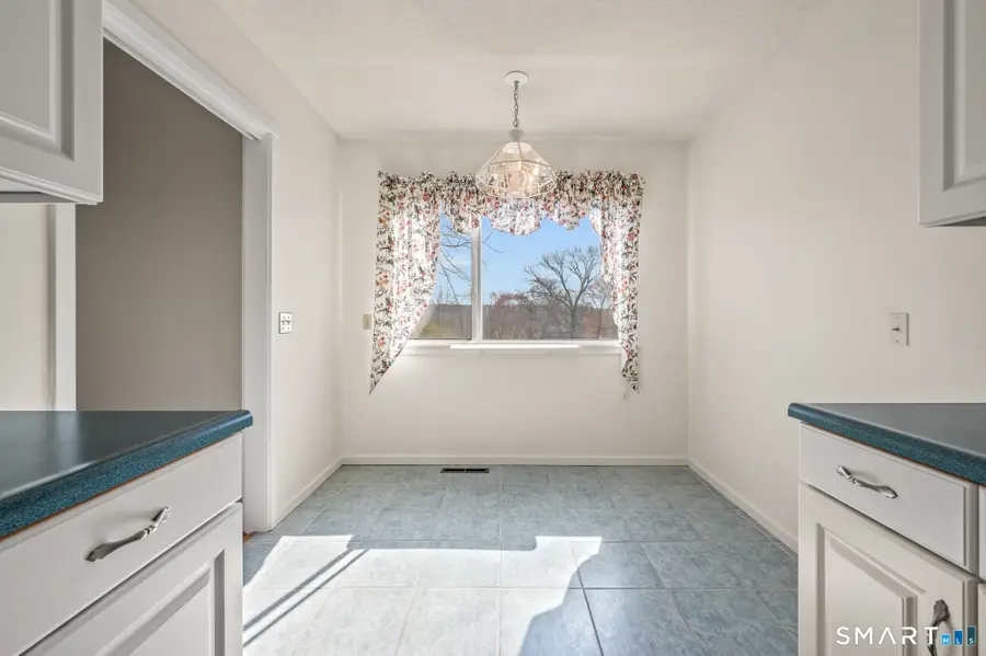 110 Heritage Village #B, Southbury, CT 06488 - #3