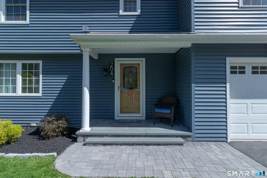 204 Old Stagecoach Road, Meriden, CT 06450 - #2