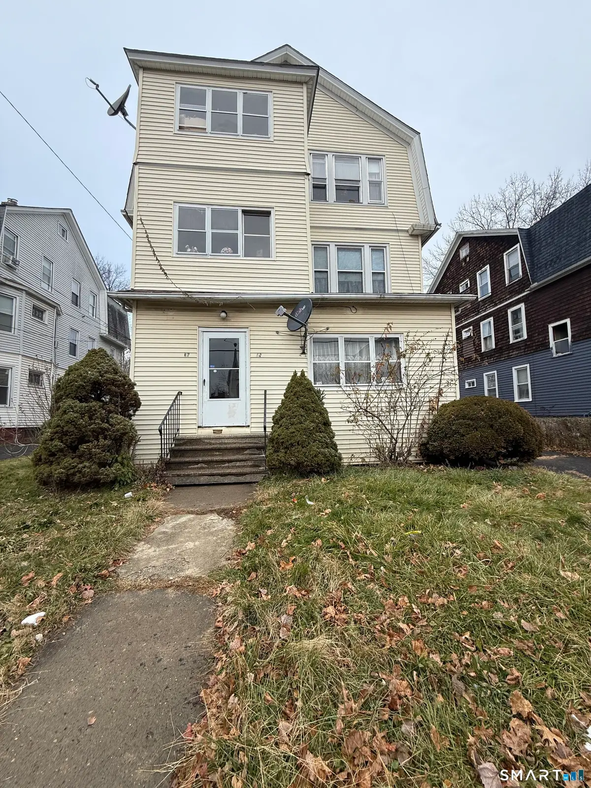 28-30 Kenneth Street, Hartford, CT 06114 - #1