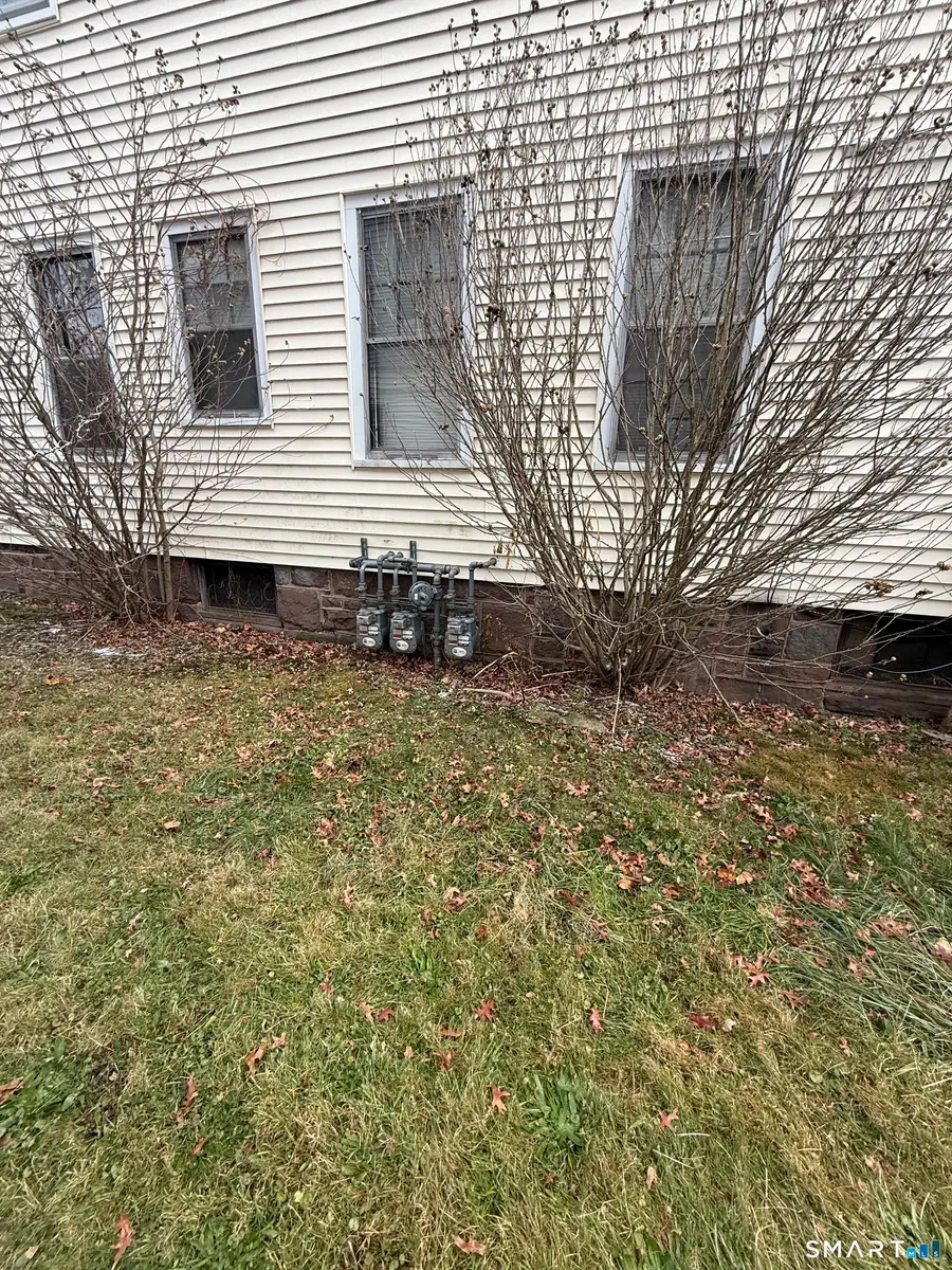 28-30 Kenneth Street, Hartford, CT 06114 - #3