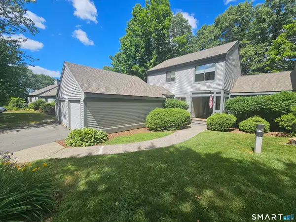 11 Strathmore Lane #11, Avon, CT 06001