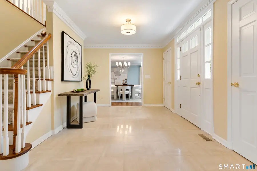 21 Laurel Lake East, Weston, CT 06883 - #2