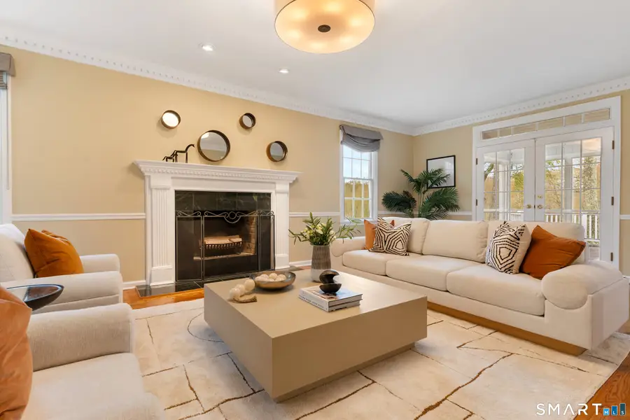 21 Laurel Lake East, Weston, CT 06883 - #3