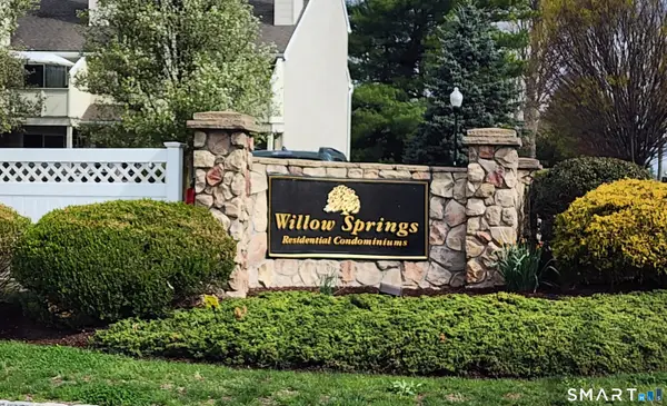 124 Willow Springs #124, New Milford, CT 06776