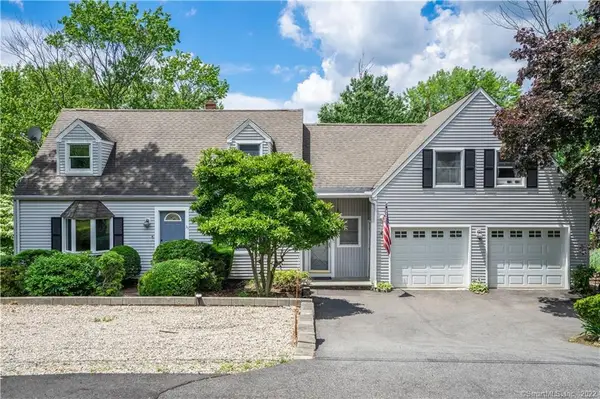 39 Winslow Road, Cheshire, CT 06410