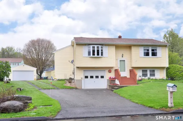 20 Lawrence Lane, Torrington, CT 06790