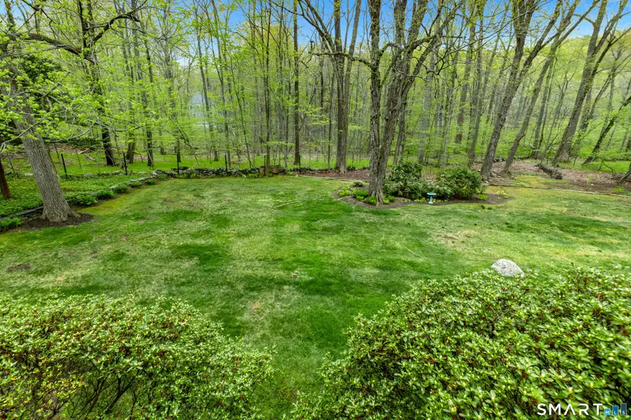 15 Limestone Terrace, Ridgefield, CT 06877 - #3