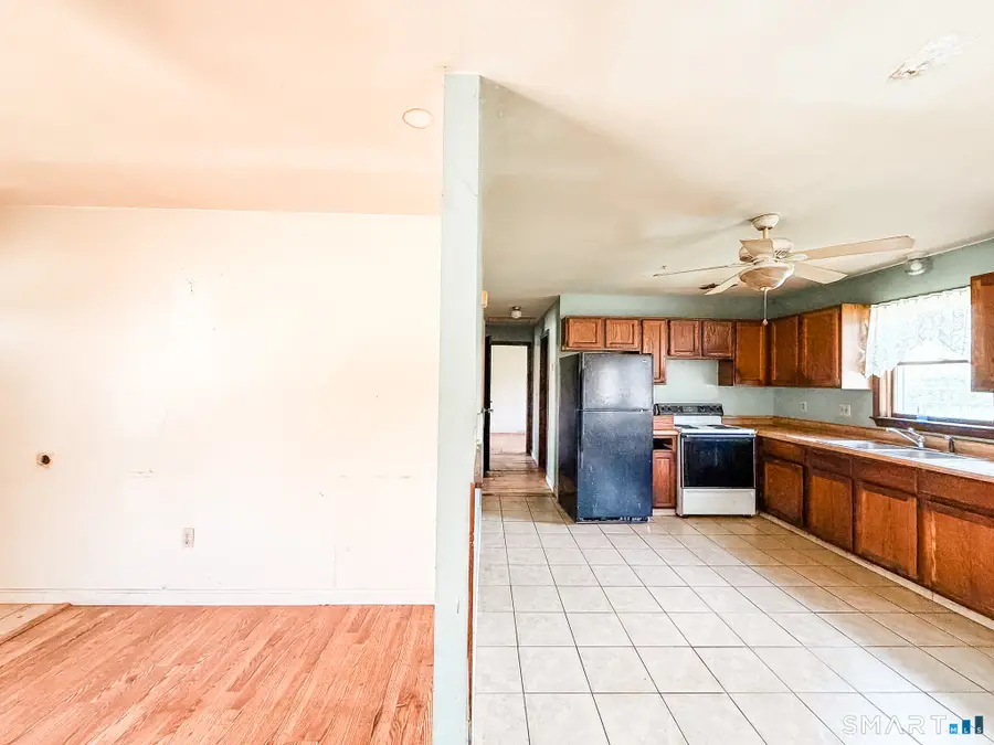 21 Potvin Avenue, Moosup, CT 06354 - #3