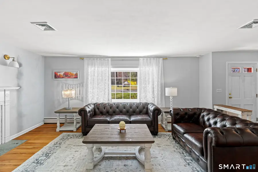 19 Merrimac Drive, Trumbull, CT 06611 - #3