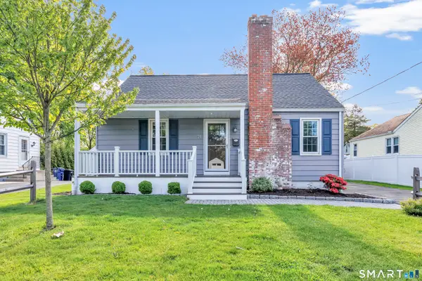 21 Aimes Drive, West Haven, CT 06516