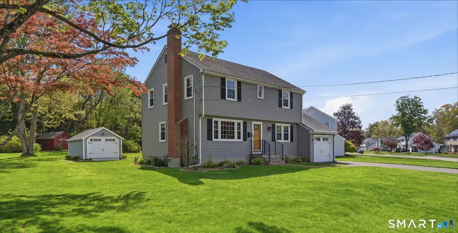32 Meadowgate Street, Wethersfield, CT 06109 - #3
