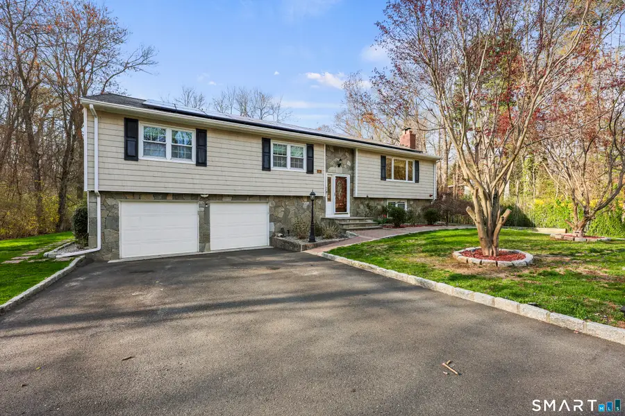 40 Winthrop Place, Monroe, CT 06468 - #2
