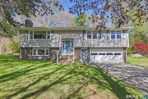 10 Fieldstone Lane, New Milford, CT 06776