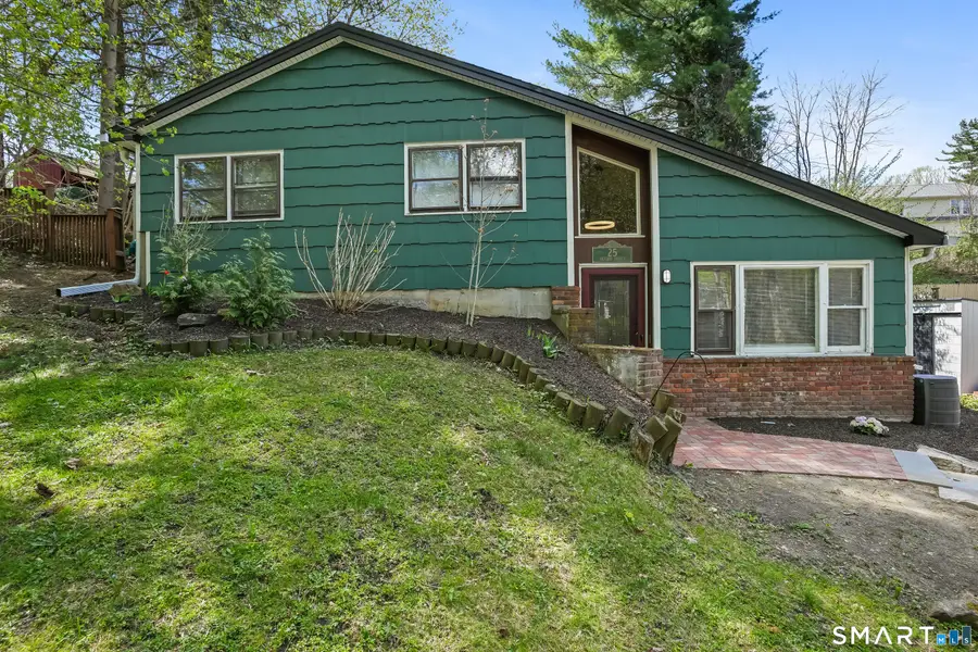 25 Oxford Street, Bethel, CT 06801 - #2