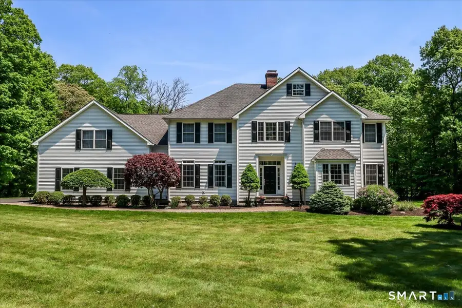 8 Rock Ridge Court, New Fairfield, CT 06812 - #3