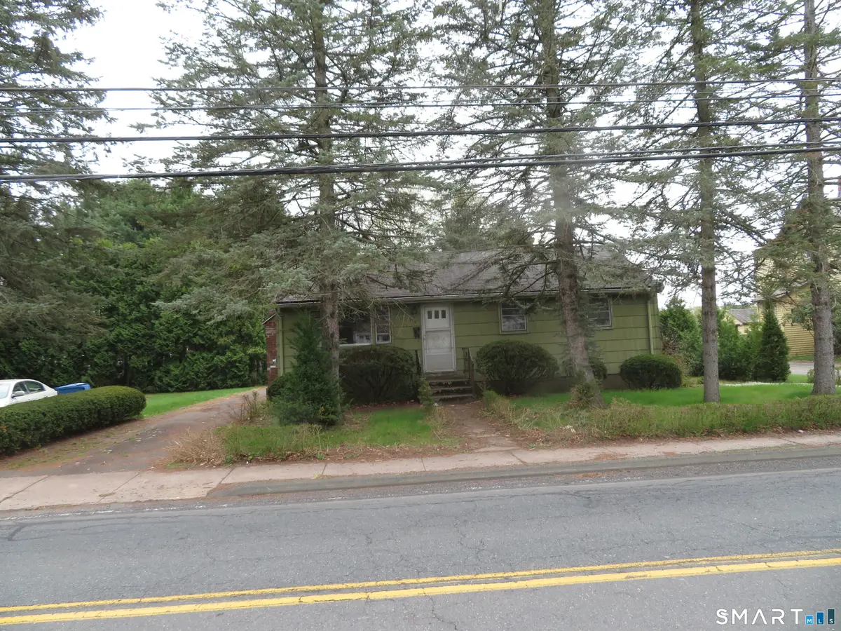 130 Woodland Street, Manchester, CT 06042 - #1