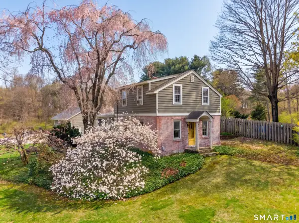 140 Tripp Road, Woodstock, CT 06281