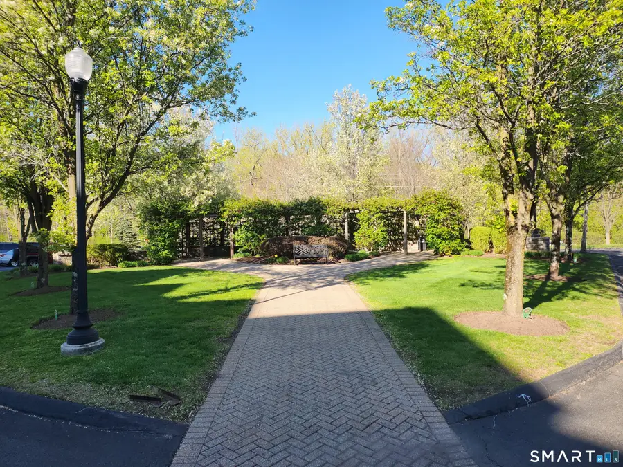 1 King Philip Drive #411, West Hartford, CT 06117 - #2
