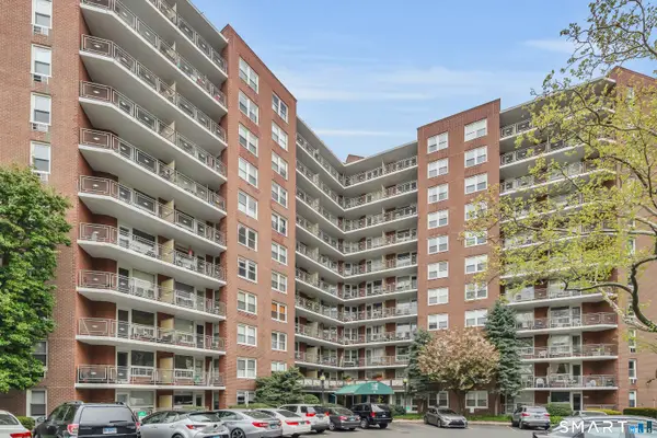 91 Strawberry Hill Avenue #727, Stamford, CT 06902
