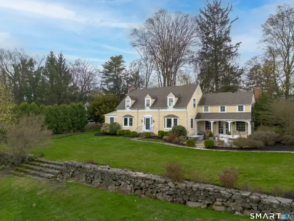 3 Holmewood Lane, New Canaan, CT 06840