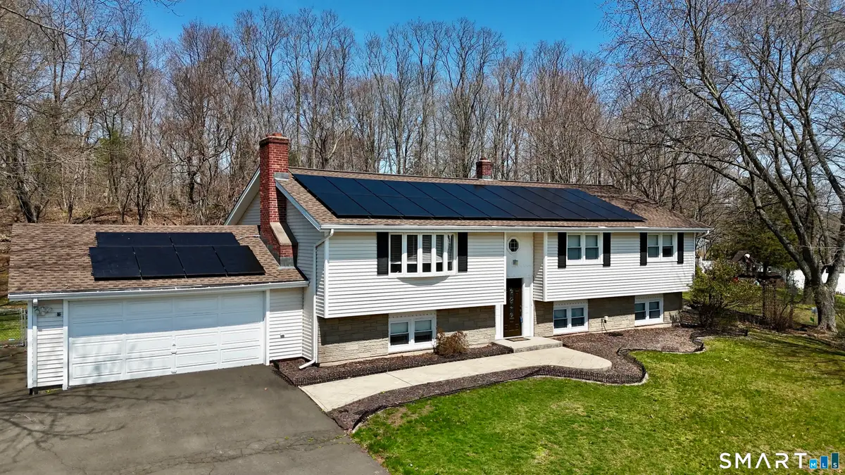 6 Liberty Terrace, North Haven, CT 06473 - #1