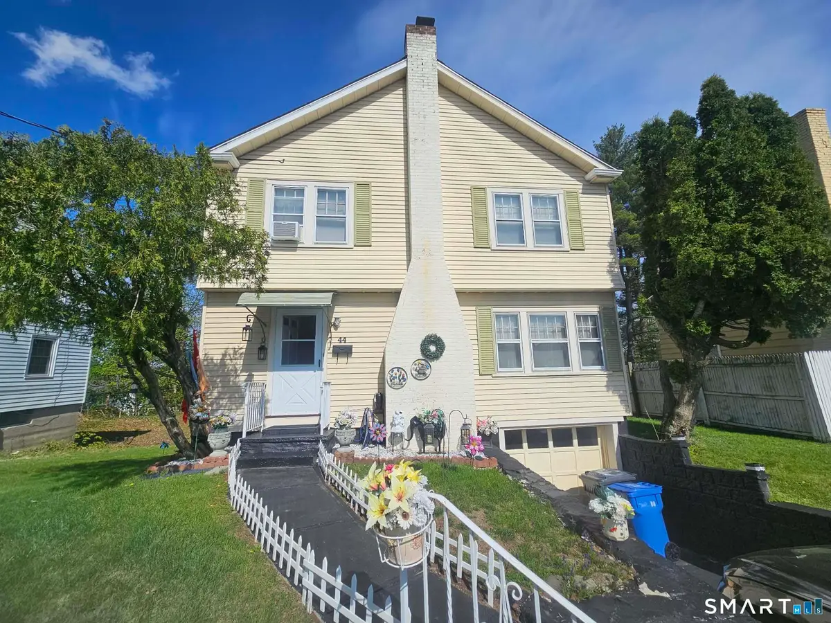 44 Forster Street, Hartford, CT 06106 - #1