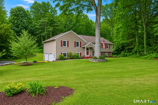 37 Madison Lane, Simsbury, CT 06092
