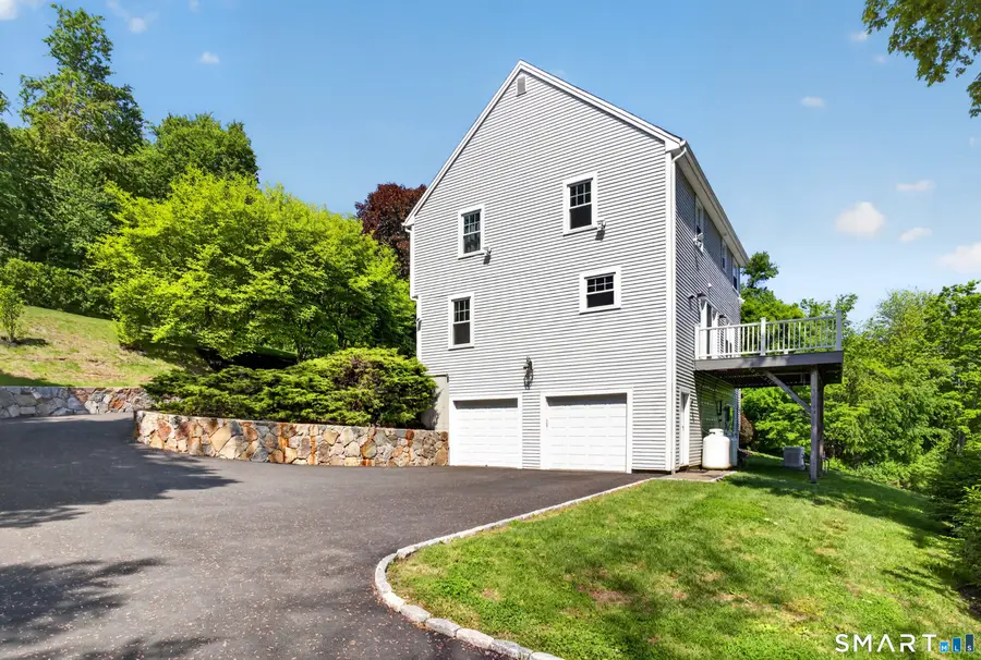 22 Scenic View Drive, Newtown, CT 06470 - #3
