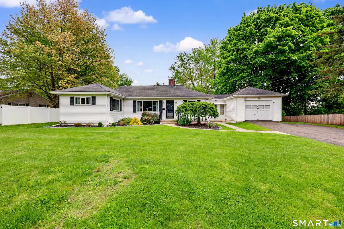 16 Ridgeland Circle, Wallingford, CT 06492 - #1