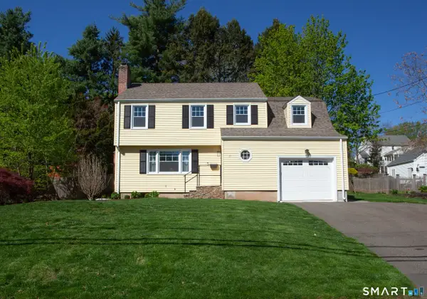 71 Riggs Avenue, West Hartford, CT 06107