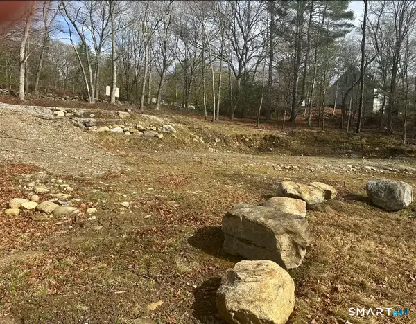 206 Stawicki Road, Thompson, CT 06255