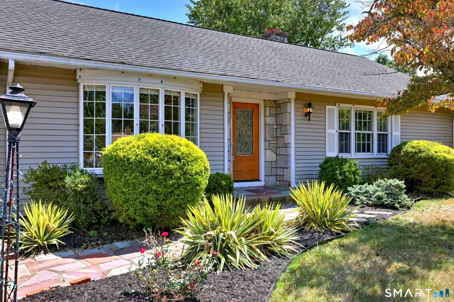 1085 Dunbar Hill Road, Hamden, CT 06514 - #2