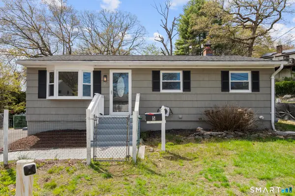 5 Elaine Drive, Ansonia, CT 06401