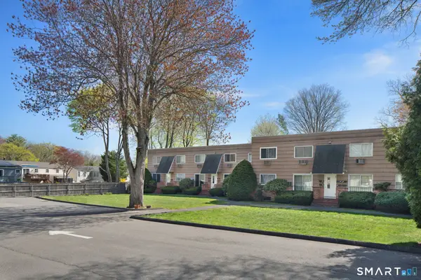 201 Highview Avenue #F2, Stamford, CT 06907